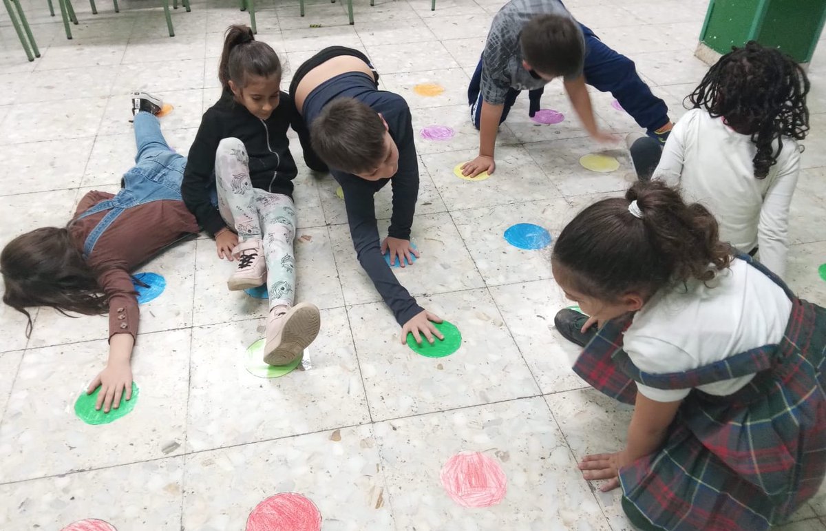 AsocKrecer's tweet photo. Se acerca el final de trimestre y queremos compartir algunas de las actividades de #centroabierto que hemos realizado desde los proyectos de intervención #krecer1 #krecer2 #krecer3 #krecerycompartir #caixaproinfancia #irpf07 #vidaamable https://t.co/89vXwUwcG5