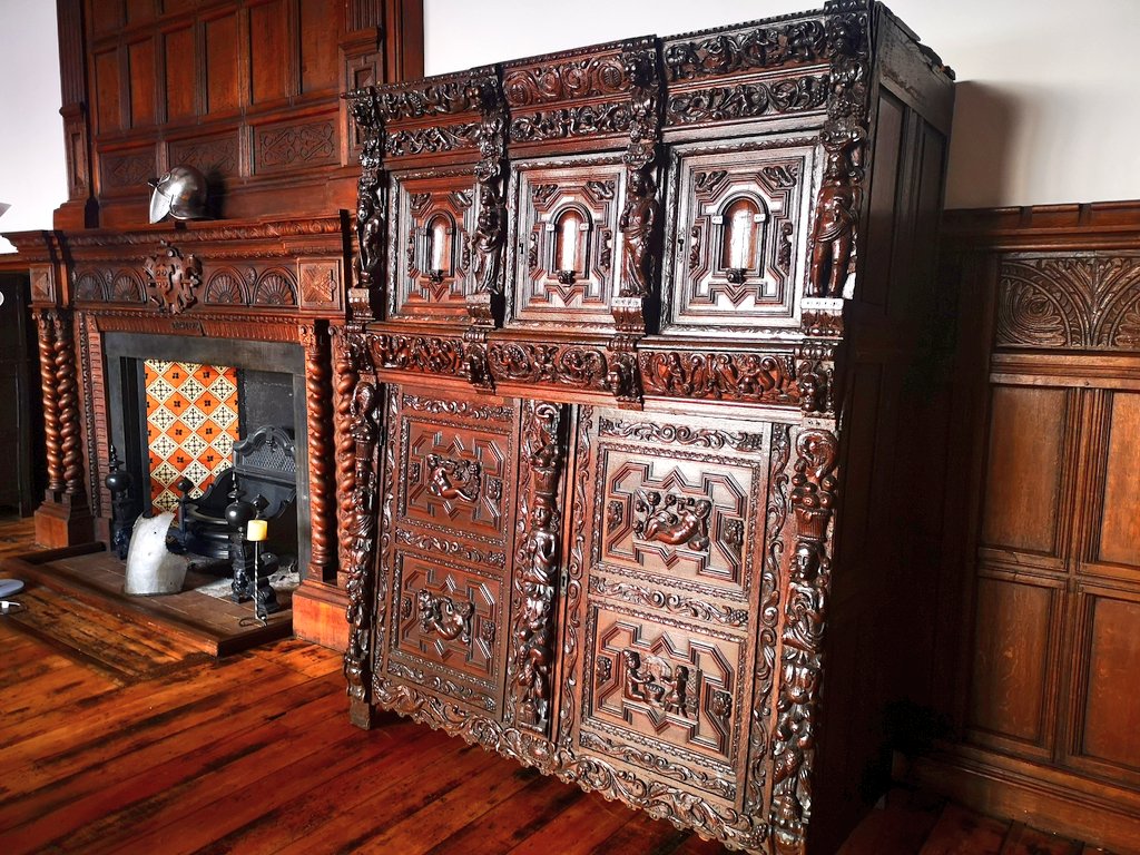 intouchwyth's tweet photo. Great to see that the furniture from @WythenshaweHall is being returned after the building restoration.
Further open days and events are being planned for #spring by the #FriendsofWythenshaweHall.
Read more in our next issue.
#Wythenshawe #localhistory https://t.co/gUOsYrK3dh