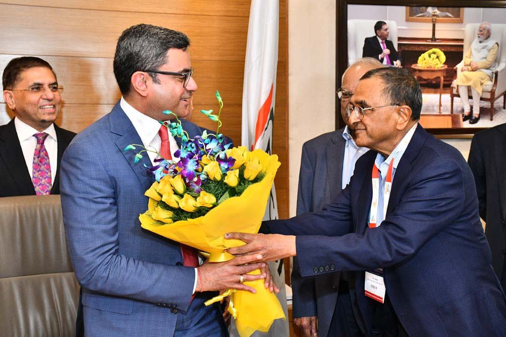 subhrakantpanda's tweet photo. Humbled to take charge of @ficci_india at a crucial juncture; it was made more special by the presence of several Past Presidents for which I am grateful. https://t.co/JvjKhs0Vwt