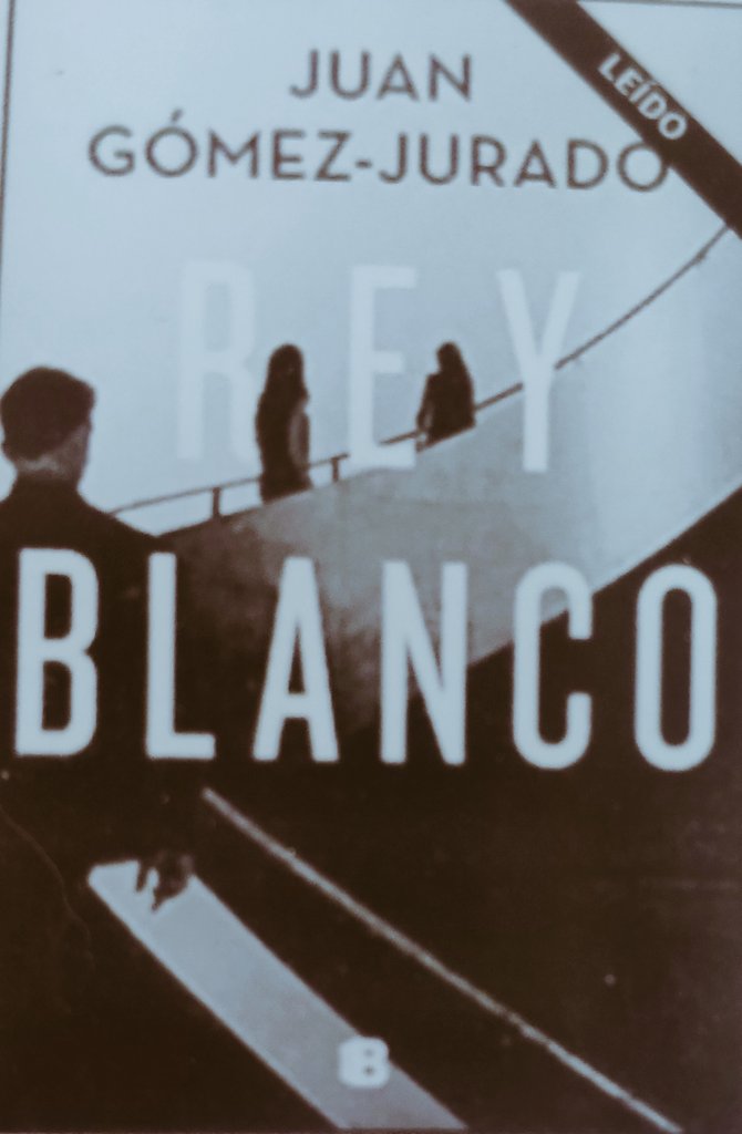 raquel_muo's tweet photo. Con una discreta sonrisa de diez mil vatios, mis manos giran la última página de #Reyblanco. Sublime @JuanGomezJurado https://t.co/KcMHXjUz3L