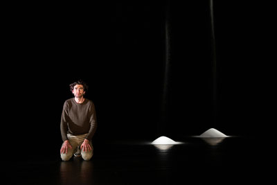 “Een Leven”, dichter bij leven en dood kan je niet komen tinyurl.com/2nfb3qpf