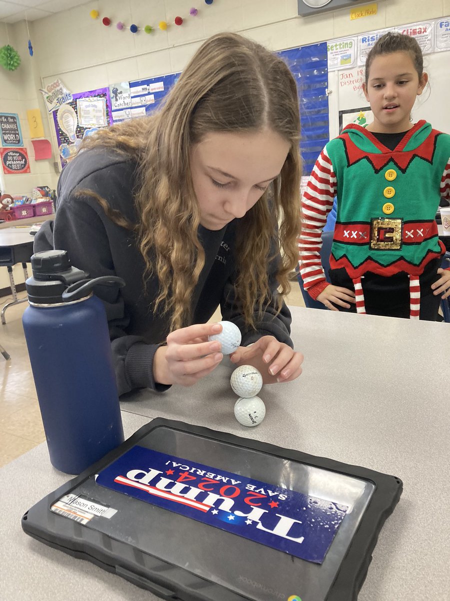 Fowler7th's tweet photo. Minute to Win It was a BLAST! Thank you @MrsBoyer424 and the PBIS team! #gkcogs https://t.co/VyJNTwZkJY