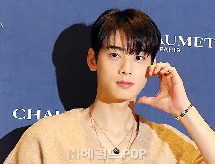 넘 귀엽지않아옄ㅋㅋㅋㅋㅋㅋ? 볼하트하는 표정 ㅋㅋㅋㅋㅋㅋㅋㅋ 지쨔 ㅋㅋㅋㅋㅋㅋㅋㅋㅋㅋ 짱귀요미임 ㅋㅋㅋㅋㅋㅋㅋㅋㅋㅋㅋㅋㅋㅋㅋㅋㅋㅋㅋㅋㅋㅋㅋㅋ