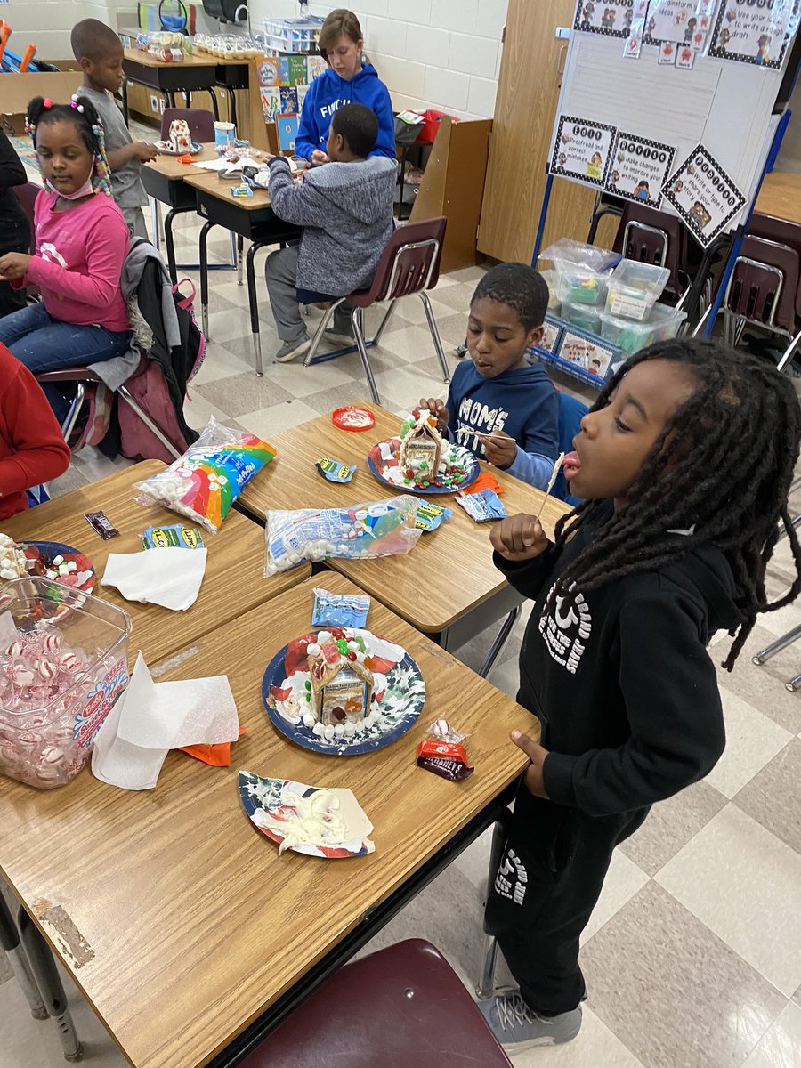 aligay1024's tweet photo. My scholars had an amazing time decorating their gingerbread houses. Thanks to my Holiday Angel @amy_richerson for the supplies and support. @APSFinchEagles https://t.co/Icn1TNVFhk
