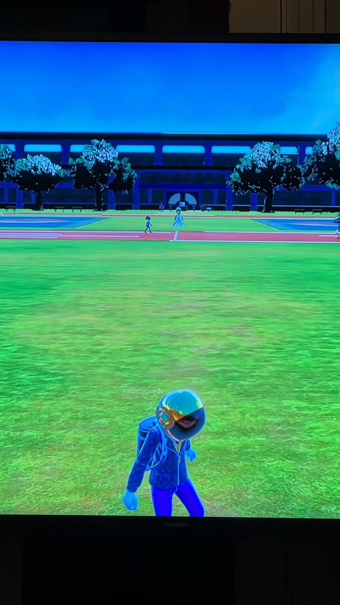 For reference to my previous post, here are some pics I took with my phone of the creepy Gardevoir glitch in #PokemonScarletandviolet with vids to come tomorrow. Still a bit tripped out overall lol.