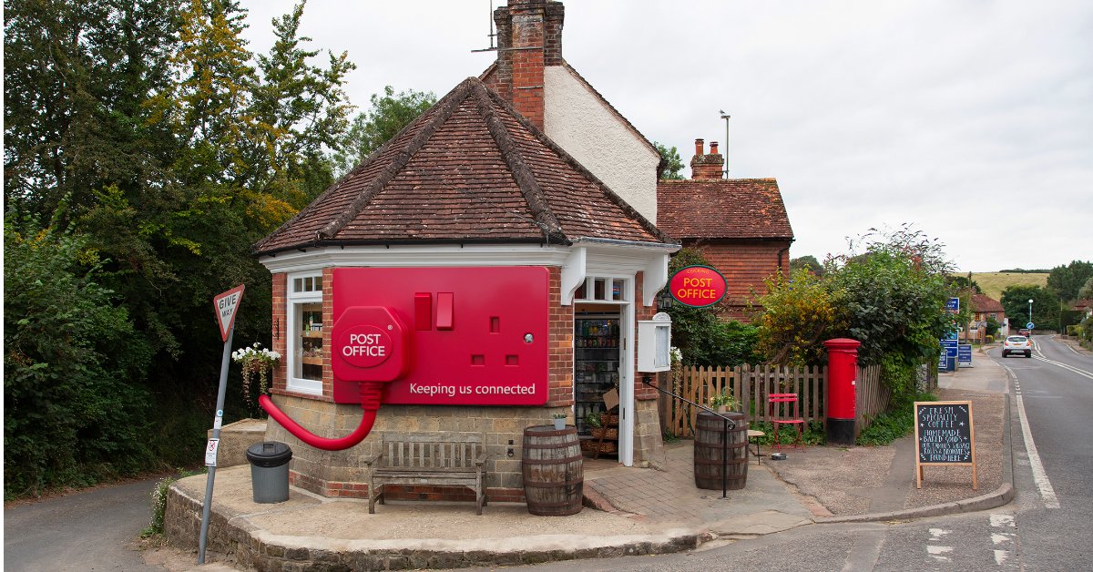 PostOffice's tweet photo. Visits to Post Office branches generate over £3 billion a year of spending in nearby shops and businesses.
Help #KeepUsConnected by sending a letter to your local MP following this link: https://t.co/tYH5EpuTa6. https://t.co/JfY91H7NEt