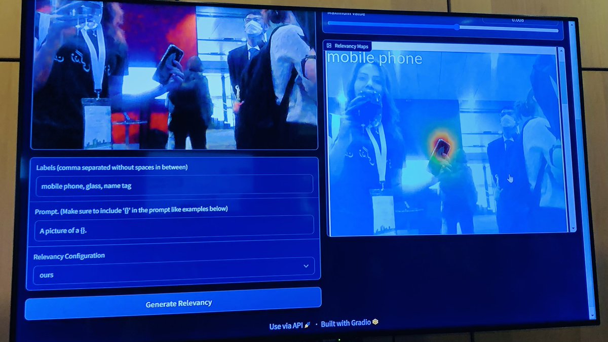 DRezazadegan's tweet image. Interesting talks, posters, demos and #networking events at #CoRL2022 !
#robotlearning #AI #Robotics