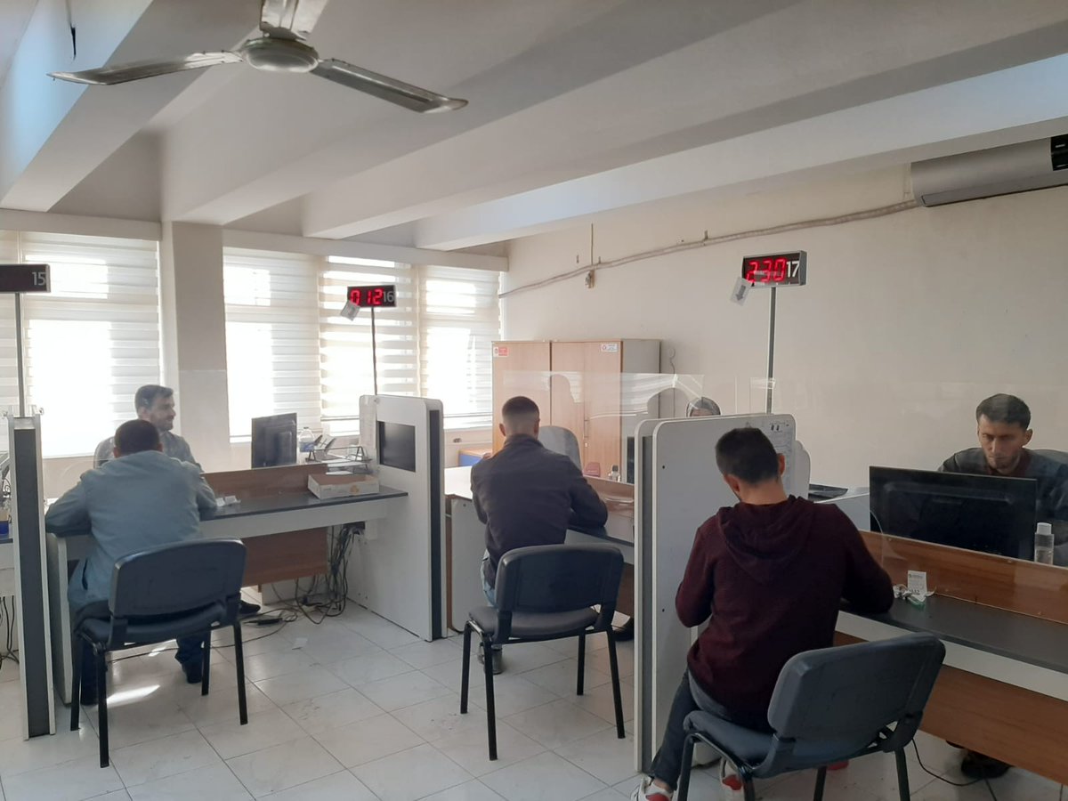 Kimlik kartları, pasaport ve sürücü belgeleri başvurularında yıl sonunda  yaşanan yoğunluktan  dolayı vatandaşlarımızın taleplerine yetişebilmek ve mağduriyetlerin önüne geçebilmek için cumartesi mesaisinde bizde varız!!!
<a href="/sefikaygol/">Şefik AYGÖL</a> <a href="/TCNufus/">Nüfus ve Vatandaşlık İşleri Genel Müdürlüğü</a> <a href="/g_tarsus/">T.C. Tarsus Kaymakamlığı</a>
<a href="/kayasinasi0001/">sinasi kaya</a>