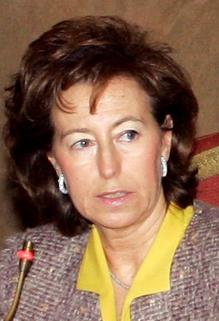 Antiogu60's tweet photo. Letizia Moratti, il ritorno della Sciura che contribuì allo sfascio della scuola e a incupire Milano.. Poi.. la 107 della "Buona" (Cattiva) scuola dei #BonusManciaElettorale di #BonusRenzie quello dei #BabbidiRignano e di #AzionedeiRaccomandati dei #CalendiPitechi https://t.co/PKfRw51eWn