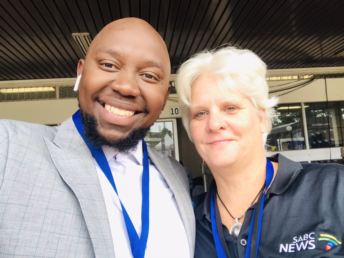 SITHOLEEXPRESS tweet media