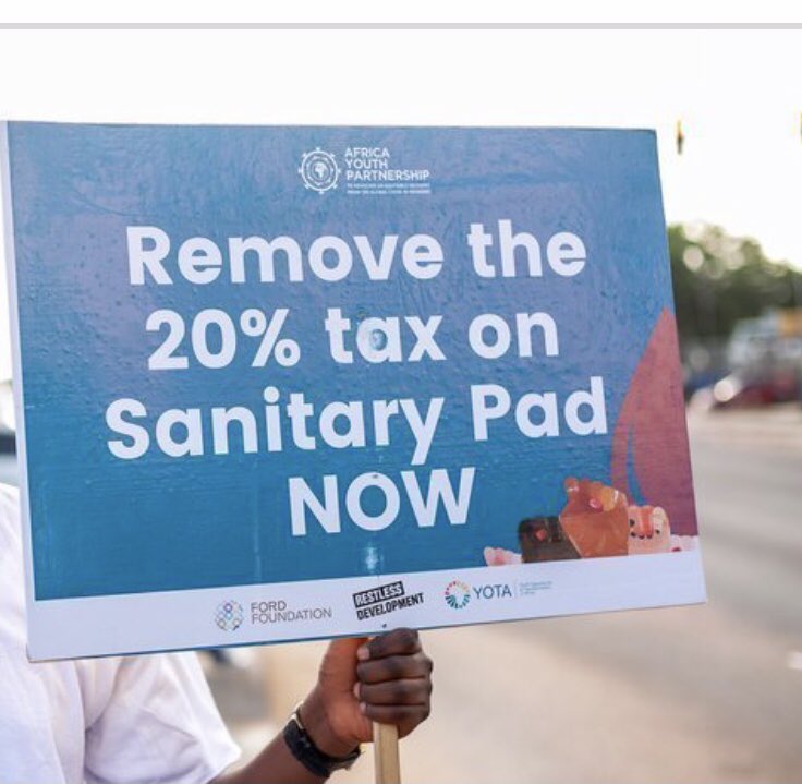 YE_initiative's tweet photo. Folks it's going down today. If you are nearby, you can pass through to support or still send in your donations to purchase more sanitary pads. We aiming over 2000 packs of pads. That's close to 100 boxes. Your little token will be very appreciated. 🙏🏾 #NoPadTax https://t.co/YetyDkLmDx