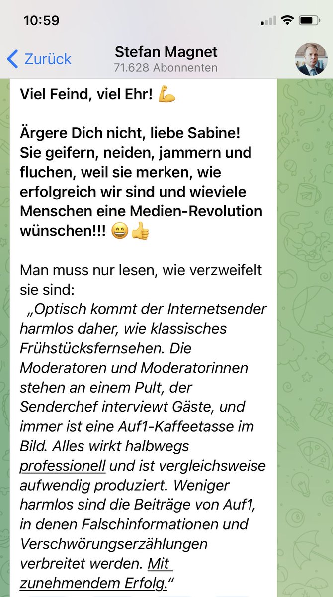 _welpenmetzger's tweet photo. Bisher hatte ich den Eindruck, dass der #Nazisender #AUF1 geifert, neidet, jammert, flucht und verzweifelt ist.
Wer ist #SabinePetzl? Egal! Wer beim #Magnet-Stürmer anheuert, hat durch seinen Sprung in die #Odelgrube der menschlichen Gesellschaft ohnehin den Rücken gekehrt.
🥳😂 https://t.co/wxE5RqqzYU