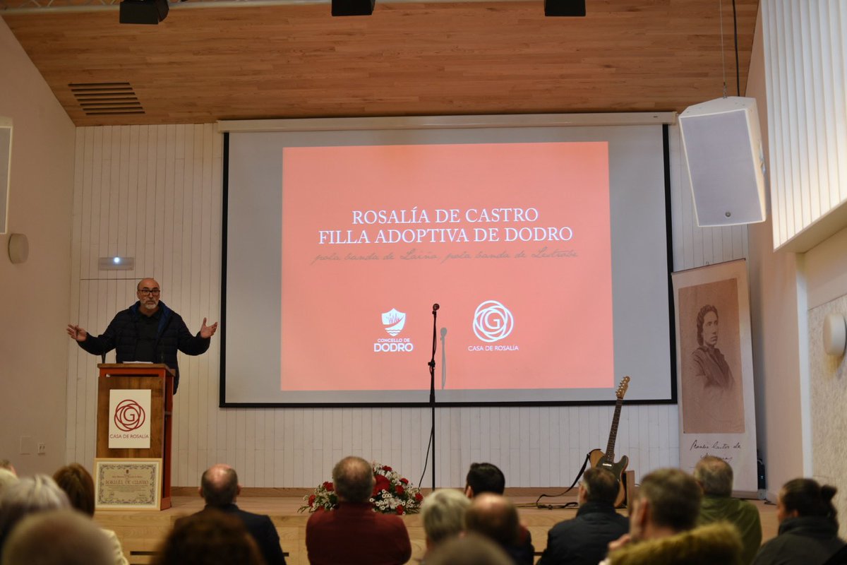 Eduardo Rivo (@eduardorivo) on Twitter photo Rosalรญa xa ten o tรญtalo de Filla Adoptiva de Dodro (non coma min que me recolleron indocumentado).
Acto de entrega agora na <a href="/CasadeRosalia/">Casa de Rosalรญa</a>
Magnรญfico discurso de Manuel Lorenzo Baleirรณn (coma de costume).
Parabรฉns ao <a href="/Conc_deDodro/">Concello de Dodro</a> ! Rosalรญa xa ten o tรญtalo de Filla Adoptiva de Dodro (non coma min que me recolleron indocumentado).
Acto de entrega agora na <a href="/CasadeRosalia/">Casa de Rosalรญa</a>
Magnรญfico discurso de Manuel Lorenzo Baleirรณn (coma de costume).
Parabรฉns ao <a href="/Conc_deDodro/">Concello de Dodro</a> !