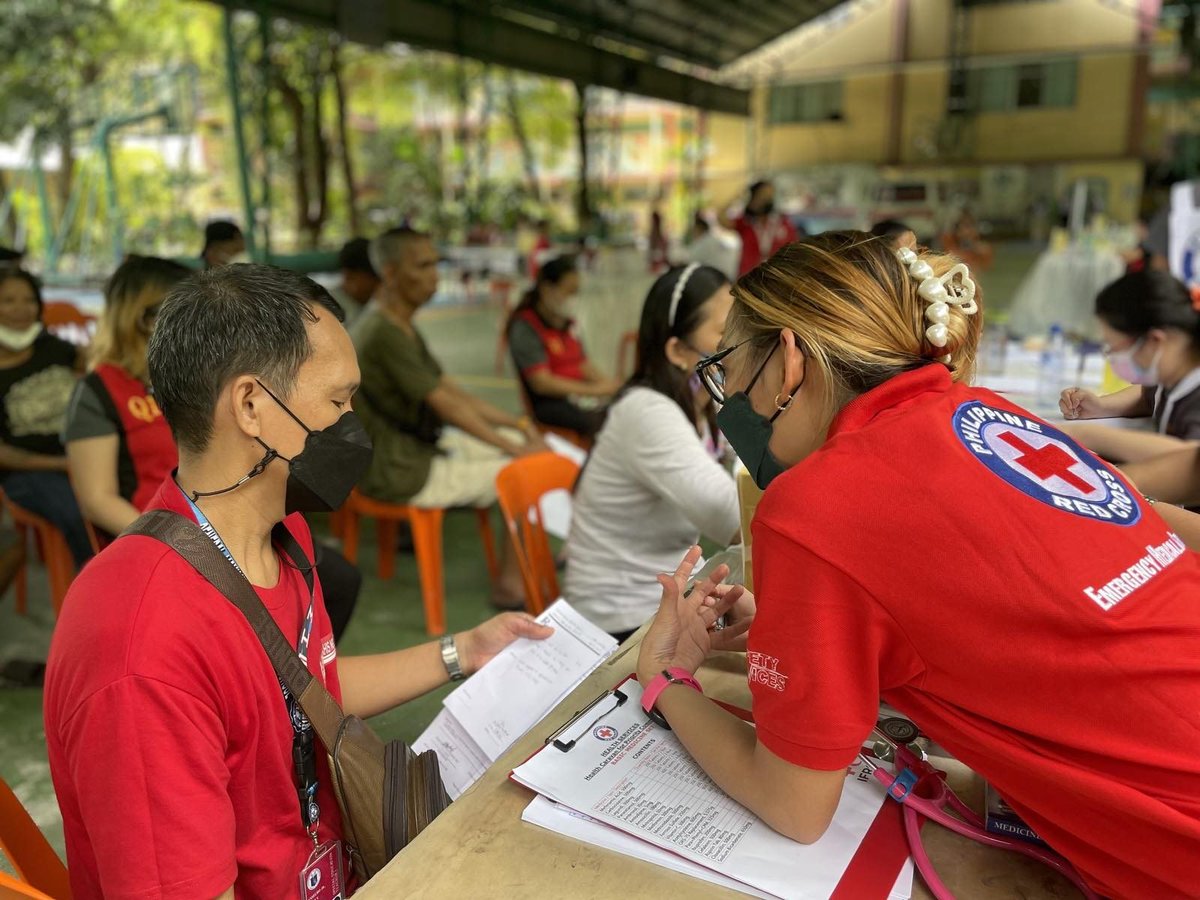 philredcross's tweet photo. Our #PRCHealthCaravan continues to serve the most vulnerable communities, especially this holiday season.
264 individuals received our Health Caravan services after visiting Gen. Maximino H. Hizon Elementary School last December 15. https://t.co/yZc4HALCUp