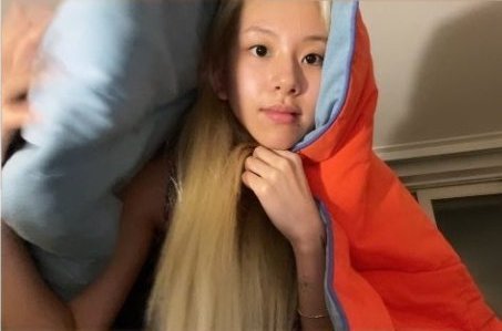 magicseulgi's tweet image. son chaeyoung via instagram