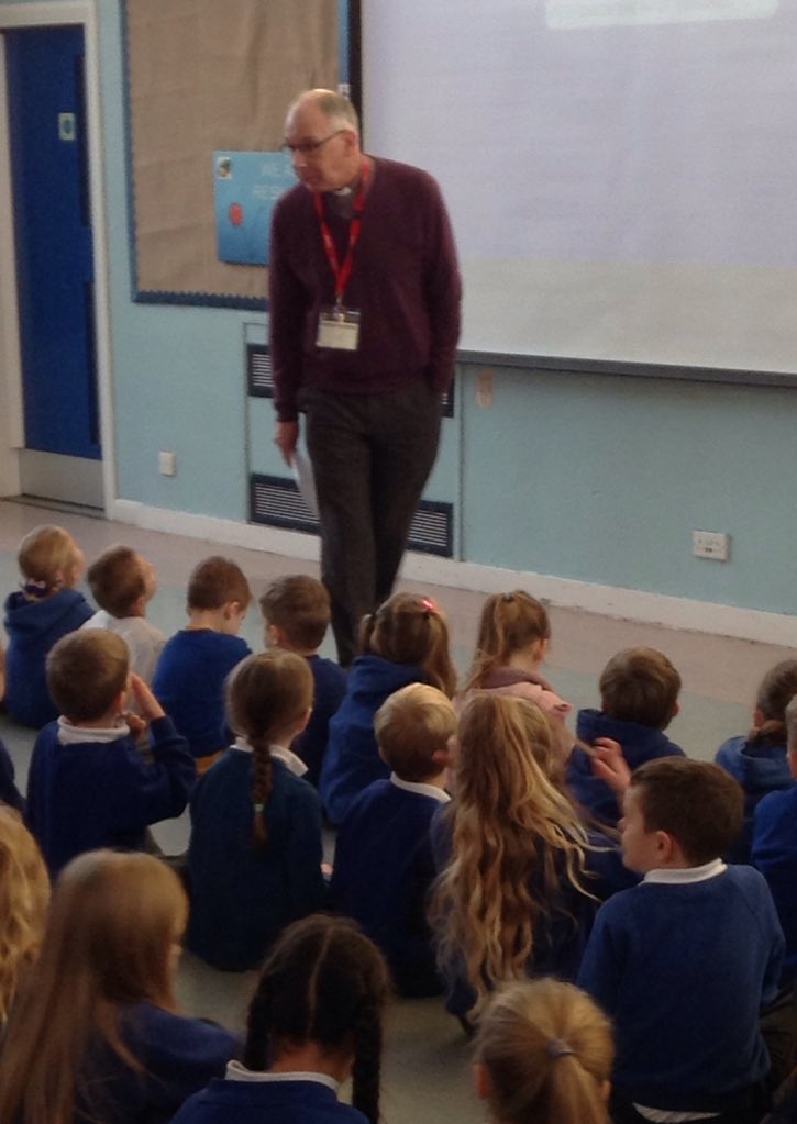 GilberdykeRocks's tweet photo. We also had a visit from Philip from the Methodist church this week. He led a Christmas service where the children read and sang their hearts out, listening to the story of Jesus' birth. #GPSRE&Worldviews #GPSCommunity https://t.co/aButjMThcQ