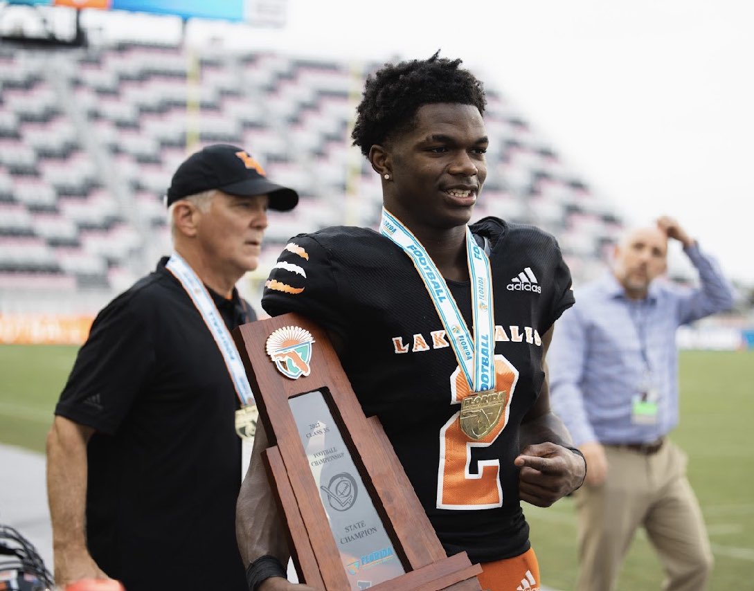 d1cj11's tweet photo. Scroll to the bottom of my timeline I said my milestone goal was to get a ring with this team and look now🧡💍! We worked hard for this countless sweats and days put into this.. I’ll do it all over again with u guys and give 110 percent again 💯! With that being said RING US💍! https://t.co/WUkhlt1KVn