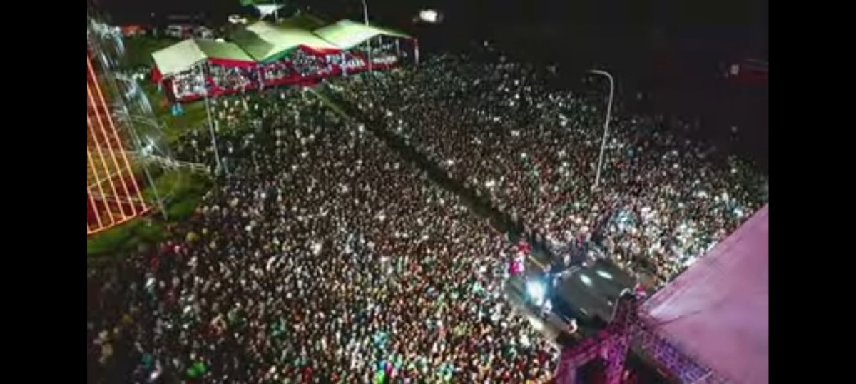 Delisa_Lockey's tweet photo. Manado Keren 😭😎👍 LUAR BIASA

SECRET NUMBER IN MANADO

#SNxMusicVaganzaManado
#Northsulawesidecemberfestival
#SECRET_NUMBER 
@5ecretNumber https://t.co/zot0JwqdPZ