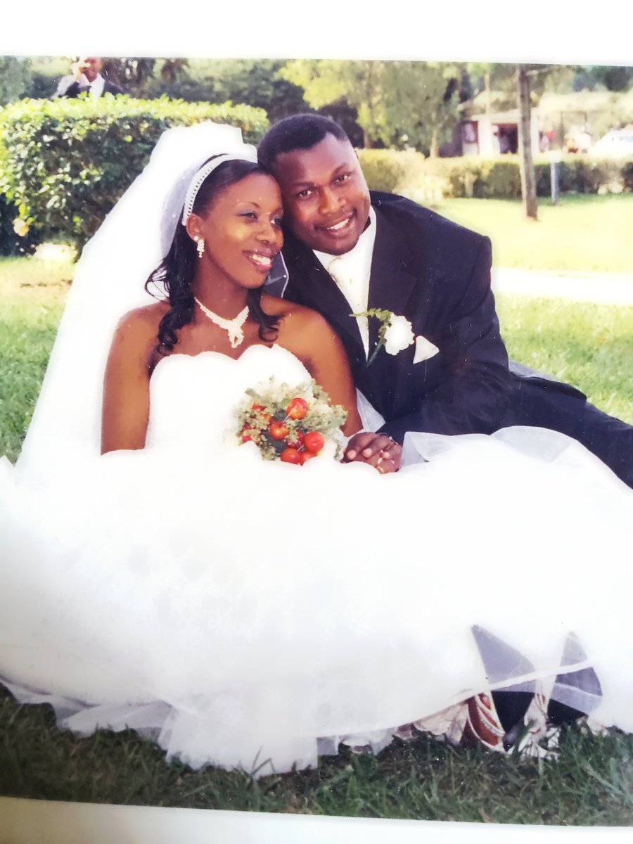 Dorrysmutahunga's tweet photo. Happy anniversary baby boy 💑 💘 😻 💜 💛 💚 💑 💘 😻💜 💛 💚 https://t.co/w0yZd7PBG0