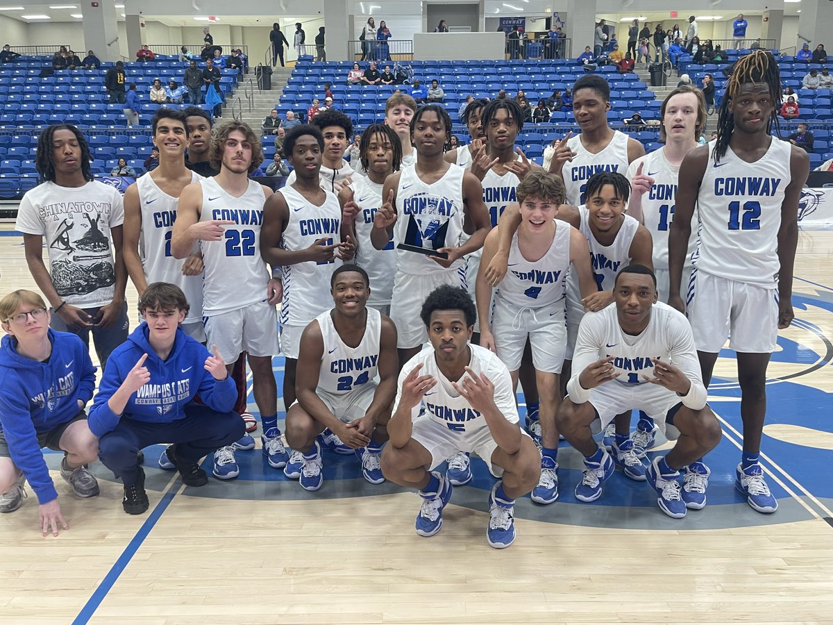 Cats win!!! in the Bank OZK John Stanton Classic in the “Rogue Roundabout Challenge” vs. Springdale Harber 51-49. Day two tomorrow vs. Fayetteville @ 2:00 pm. Go Cats!!! #🚾BB