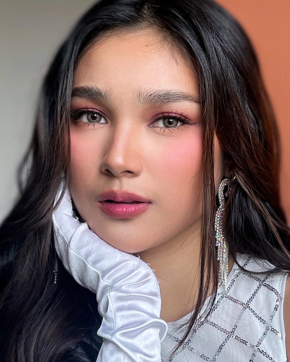 slaygirly_'s tweet photo. Actions speak louder than words.

Karina Bautista | @MissKareee https://t.co/KNxvhwqJH9