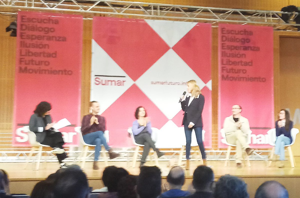 Un nuevo proyecto de país, es indiscutible, tiene que ser sostenible y ecológico y por tanto tenemos el enorme reto de transformar el modelo productivo y de hacer algo fundamental con la denuncia que hacíais <a href="/sumar/">Sumar</a> <a href="/Yolanda_Diaz_/">Yolanda Díaz</a> no hay un país que pueda sumar sin las mujeres