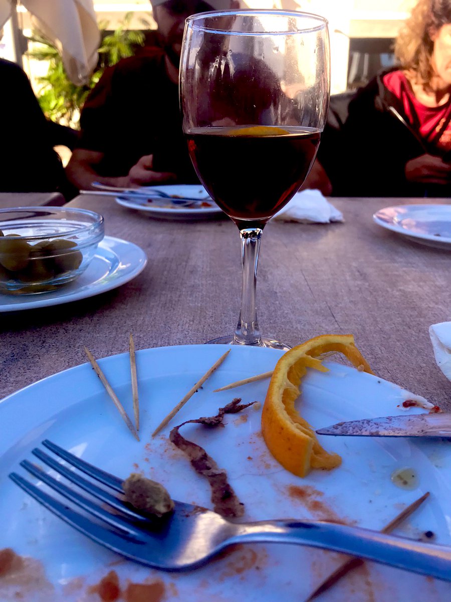 Les restes de la construcció dels <a href="/vermutolegsMca/">Vermutòlegs i Vermutòlegues de Mallorca</a> Anam fent…