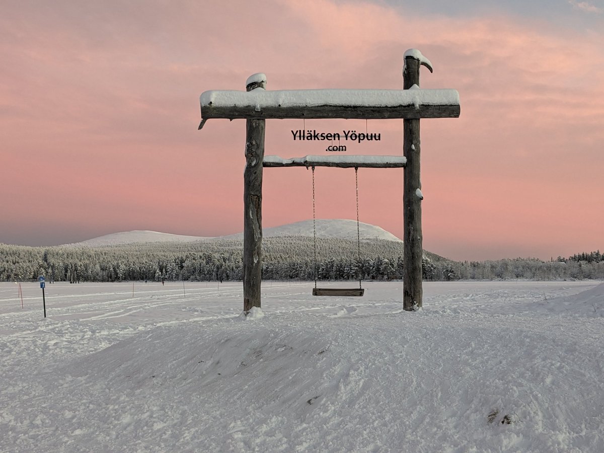 EscapeToLapland's tweet photo. Working from home over Christmas? Why not do it from #Lapland in one of our cottages with fast WiFi?
#Finland #Ylläs #flytoKittiläorRovaniemi
#huskies #snowmobiles #ski #snowboard #santa #sledging https://t.co/P7YZA5EX9D