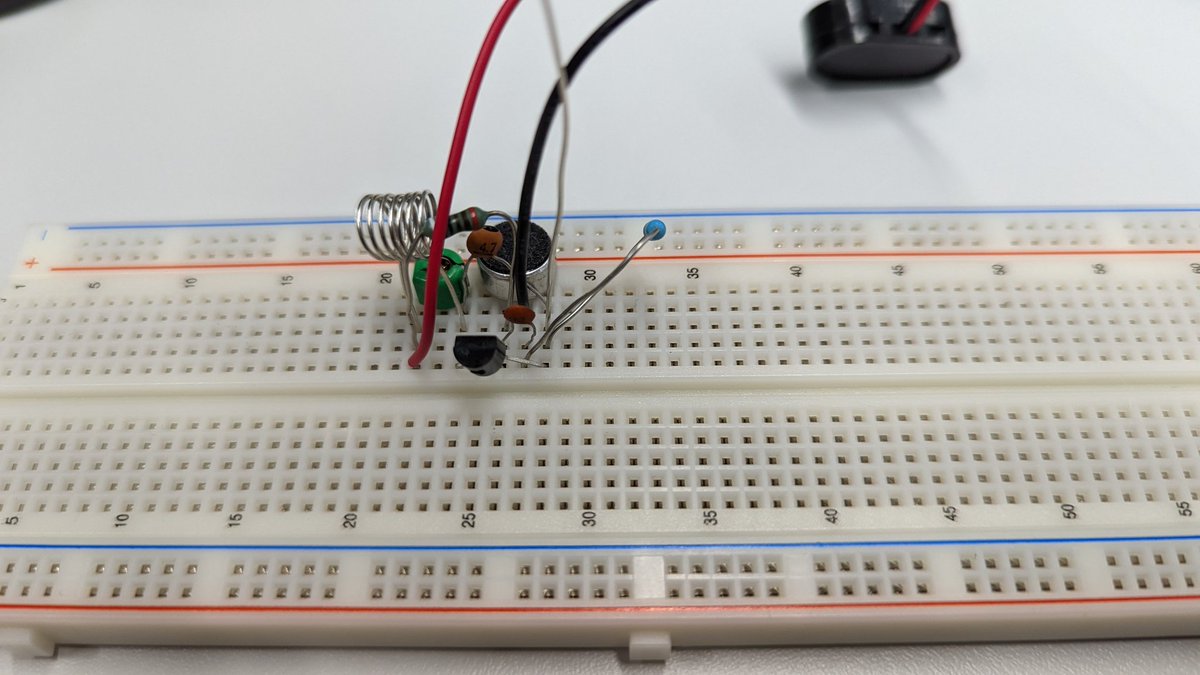 Bastian Bloessl tweet media