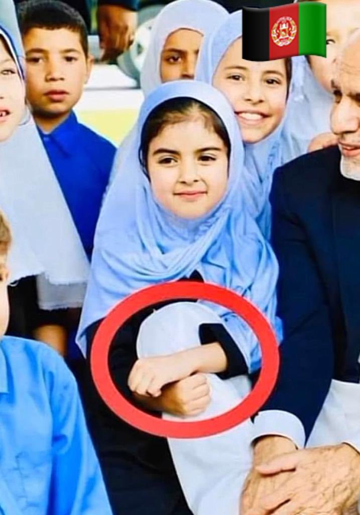 WatandostK's tweet photo. څنګه چې نن د شهید ډاکټر نجیب الله رحمه الله ارمان درځې، همداسي به سبا د محترم محمد اشرف غني بابا حفظه الله ارمان هم وکړئ.
#SanctionPakistan
#Justice
#Afghanistan https://t.co/79b8fJNxBc
