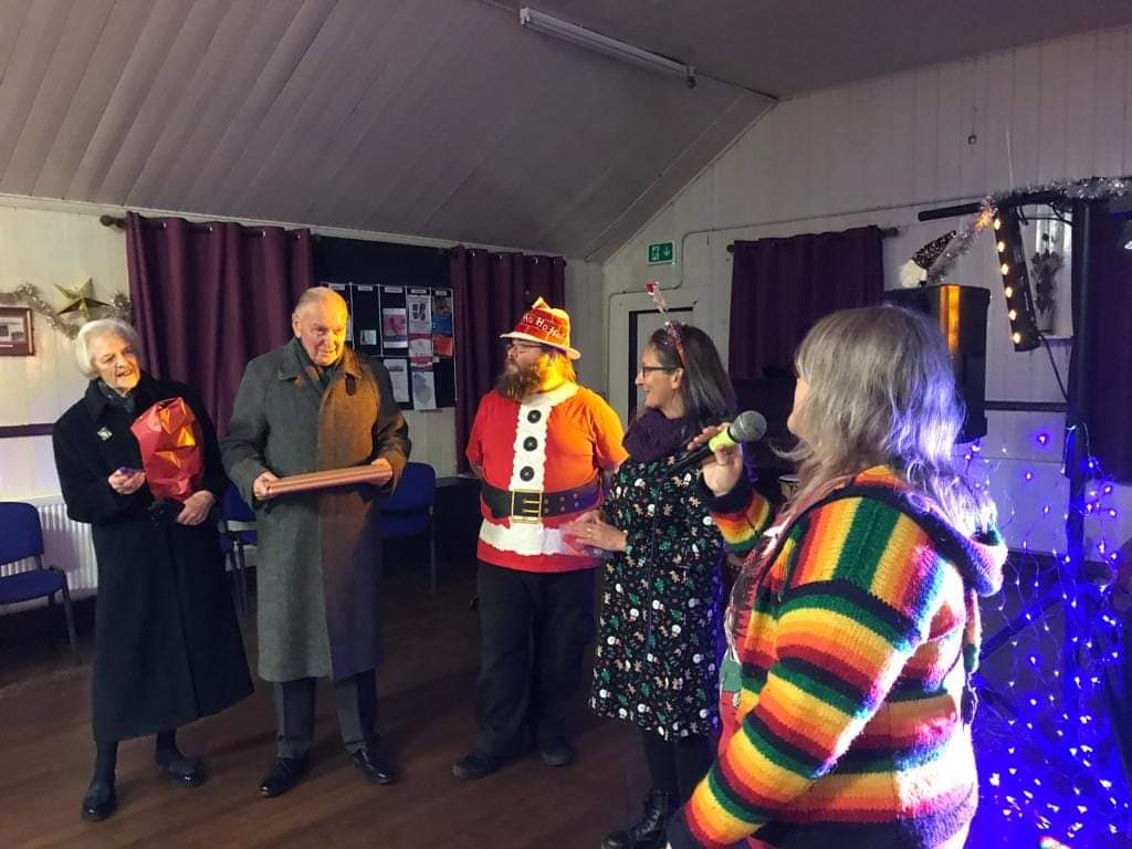 RainbowBizUK's tweet photo. 🌲🎊🎉🎶🌟 We had a wonderful time at the RainbowBiz Festive Doo last night. Thank you so much to everyone who supports us 🌟🎶🎉🎊 https://t.co/qDbeXcKa8w