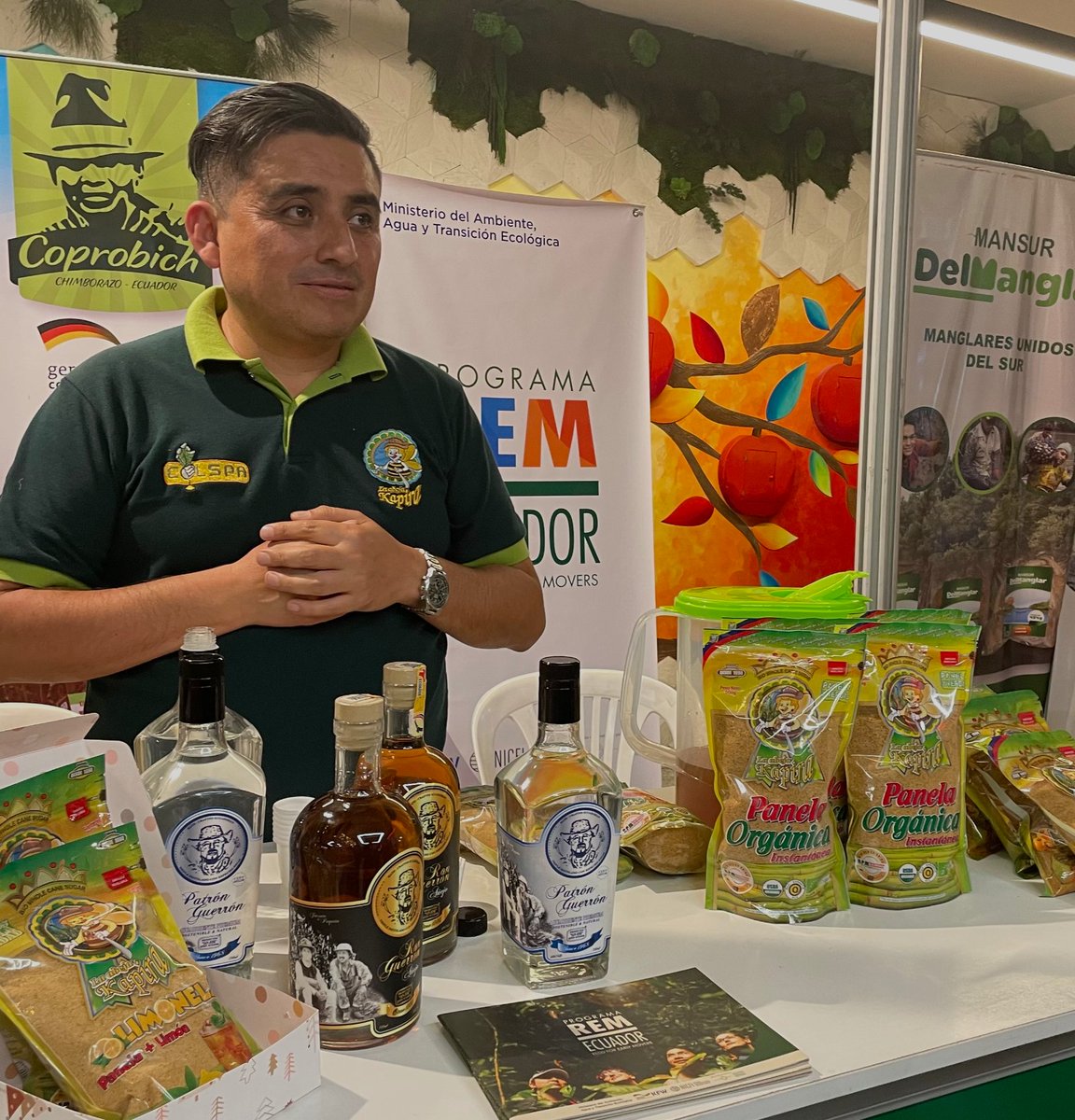 PROAmazoniaEC's tweet photo. Este 16 de diciembre en Quito, el Ministerio del Ambiente, Agua y Transición Ecológica a través de PROAmazonía, programa del Gobierno Nacional implementado por PNUD, realizó el lanzamiento de la marca #BioEcuador https://t.co/vZH7Nhsz61