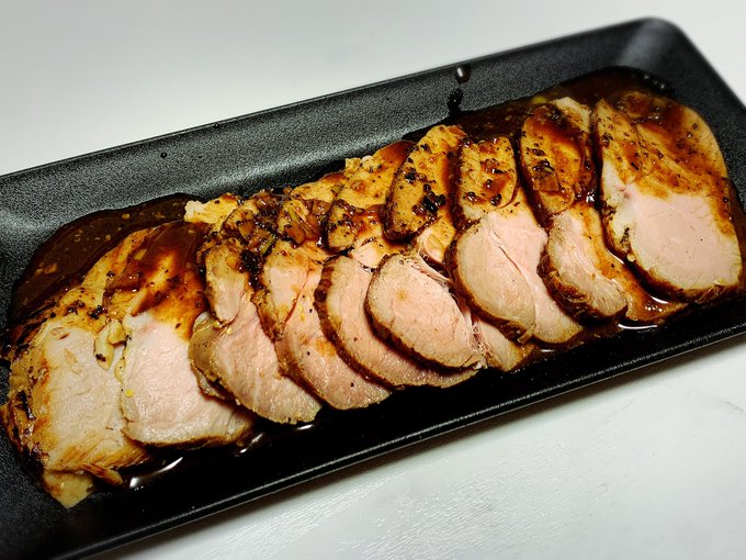 嫁が頑張って作ったローストポークみて! 