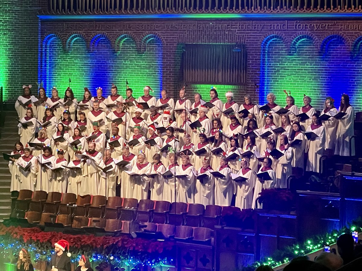 The Moody Church tweet media