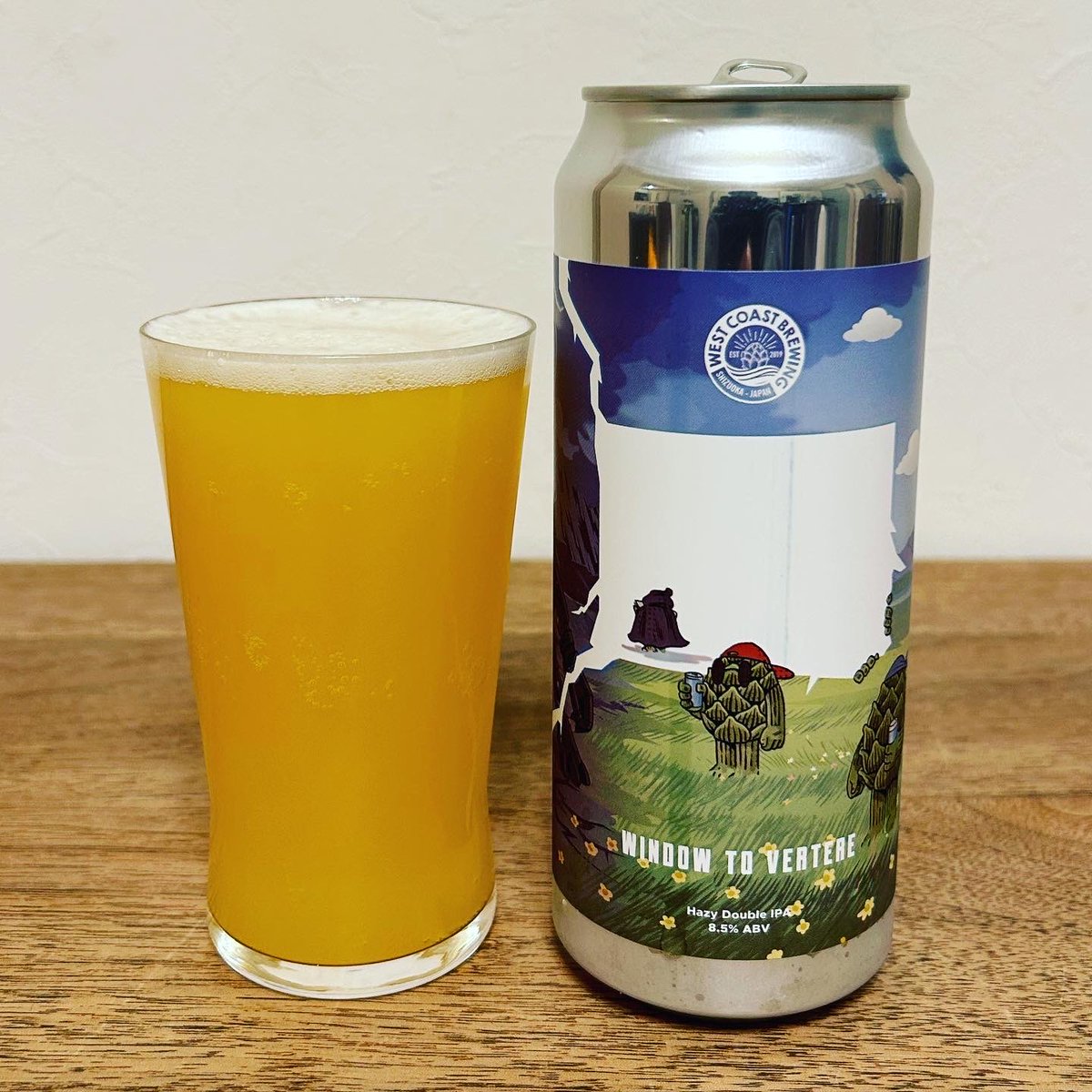 peliyayaya's tweet photo. こういうの飲んでりゃ、それなりに幸せ。

#westcoastbrewing 
#windowtovertere 
#hazydoubleipa
#ビール https://t.co/ScEFkz5TKD