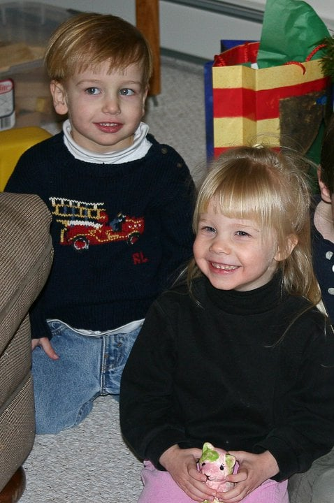 MeghansHope's tweet photo. Day 11 of the 12 days of Meggie. This was from last time she saw her friends, just a few days before she died.  Pictured here with her twin brother. Because of her unsafe and unstable dresser, these young children had to learn about grief far too young. #AnchorIt #SupportSTURDY https://t.co/Td1qasf2NT