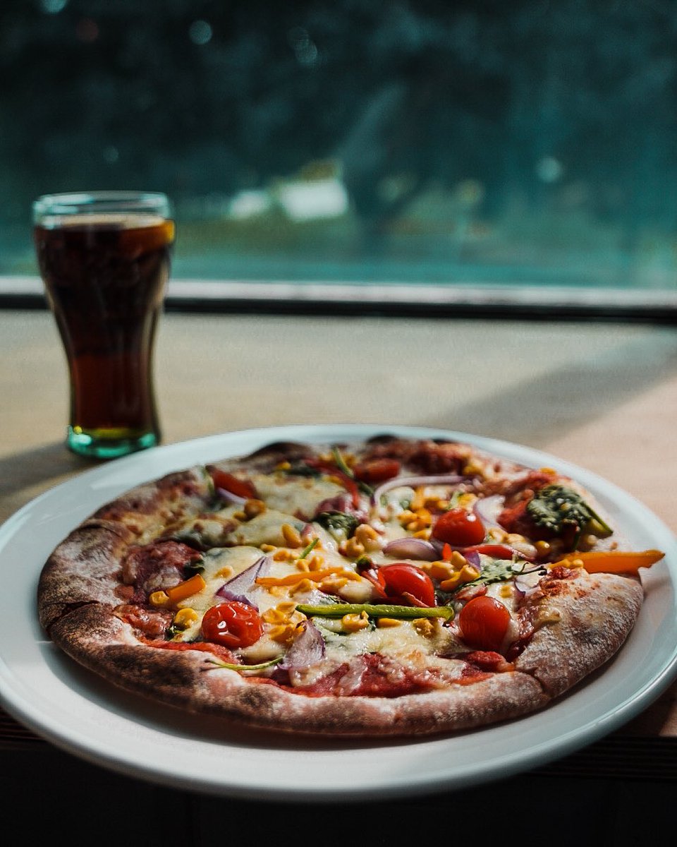 SATURDAY SLICES🍕 ​​​​​​​​
Croatia and Morocco go head to head in the World Cup third-place play-off today at 3pm, and we’re celebrating with pizza + £3 BrewDog! 🤤​​​​​​​​
​​
Also, we’re giving you a chance to win Ship Rec tix - keep an eye on our IG stories this weekend! 👀