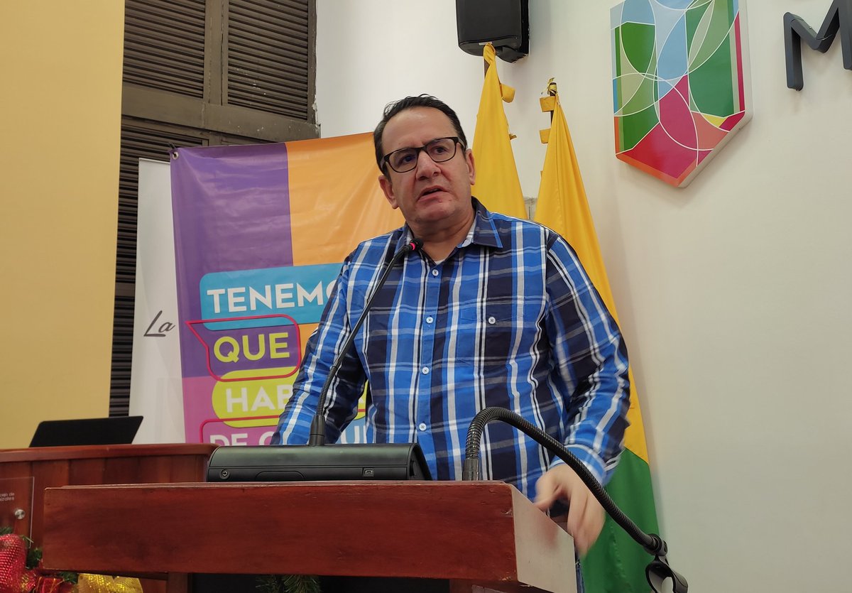 jdavidarangog's tweet photo. #AEstaHora en compañía de los 
subdirectores de Infraestructura Ambiental y Administrativa y Financiera presentamos en sesión plenaria del @ConcejodeMzles un informe de las obras y acciones que se han ejecutado en la ciudad con recursos de la sobretasa ambiental ⬇️🧵 https://t.co/gwla1zVTCT