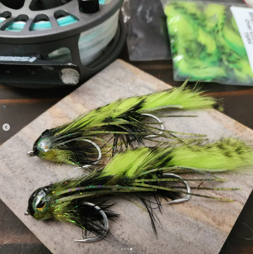 Saltwateronfly's tweet photo. These are cool
@hookybugs
Articulated rabbit tail streamers. So much personality, so much motion! Endless color possibilities, and sure to grab the attention of the lurking ambush predator.
#flyfishing #flytying #saltwaterfishing #fishonthefly #rockfishfly #articulatedflies https://t.co/PchQ2LlGOi