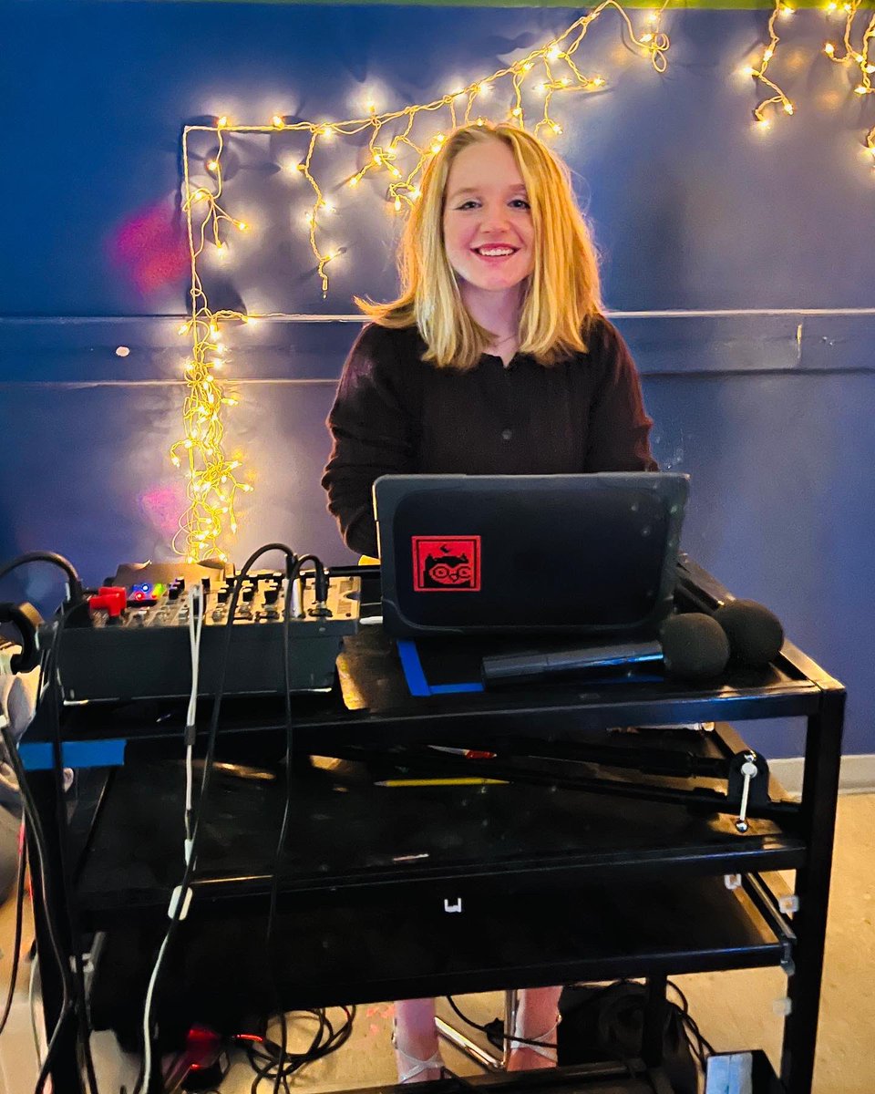 FCCS_School's tweet photo. Huge thank you to the National Junior Honor Society for hosting the Middle School Holiday Dance! The scholars had a wonderful time dancing the evening away to the songs provided by FCCS’ very own alumna, Alexis Steele!
@FCPSMaryland
#fcpsmd #truegoodbeautiful #fccs https://t.co/er4bpTfKKn