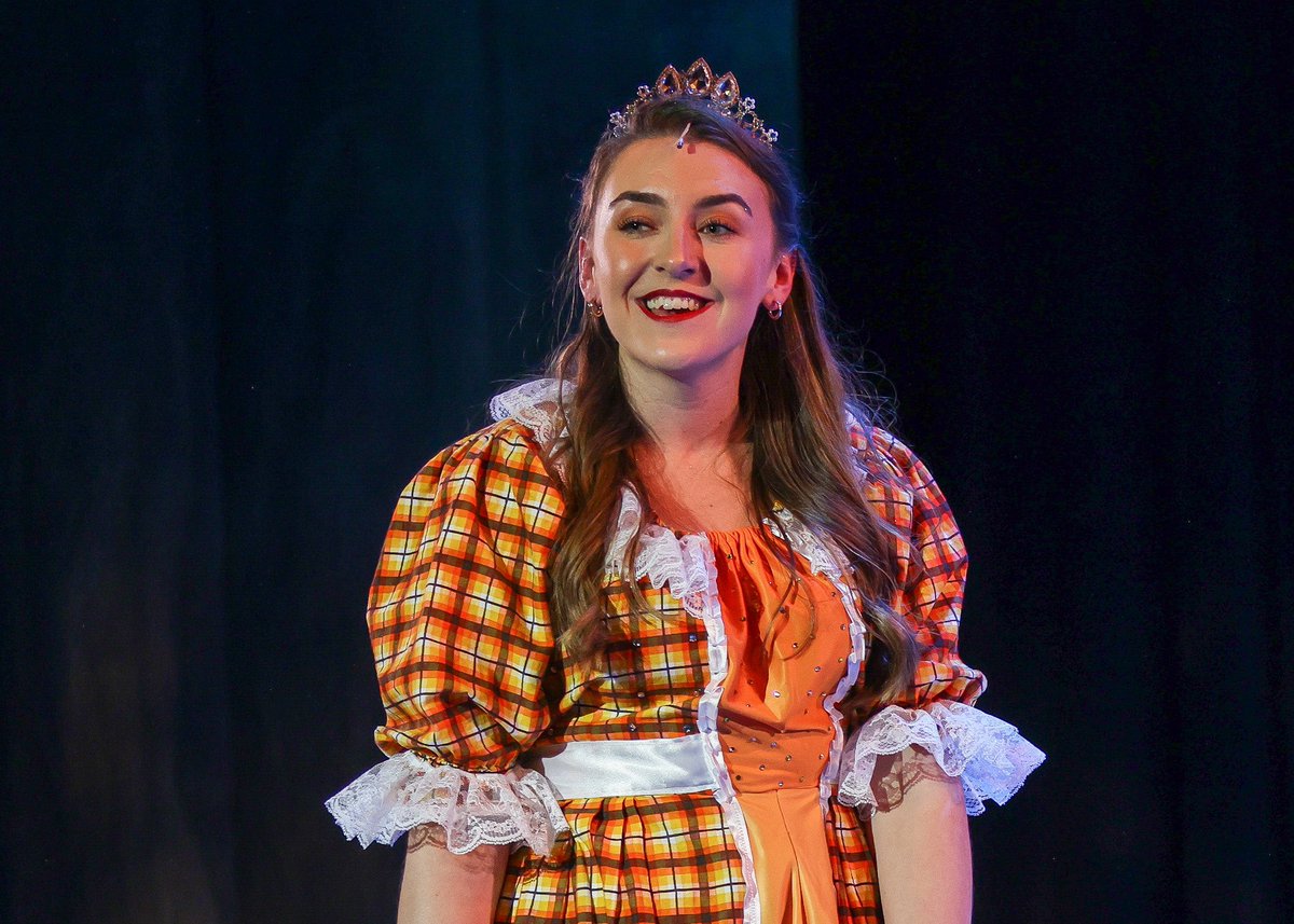 Nottingham Arts Theatre Panto! tweet media