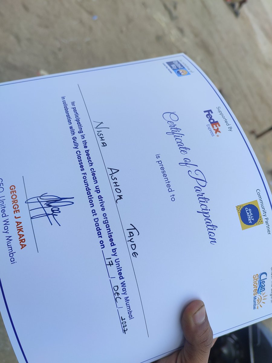 gullyclasses's tweet image. Today Dadar Beach Cleanup Drive by Gully Classes Foundation with @UWMumbai. 30 Volunteers joined today from Bhavans College. 

#Gcf4environment 
@DEFindia @OsamaManzar @poojadesaid @beach_token @River_Care @Surfrider @TheOceanCleanup @CleanCoasts @Cleanup_UK @CleanUptheWorld