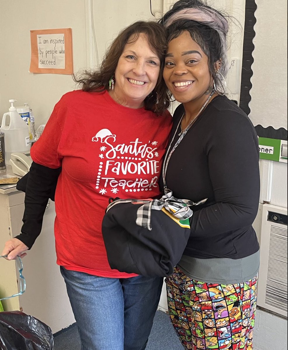 Scurlockbears's tweet photo. We gave our staff their Christmas gift on the last day before break. We are going to "black out" in the new year with Scurlock gear. #everyjourneyhasagreatstory https://t.co/lUiTNpzXZM
