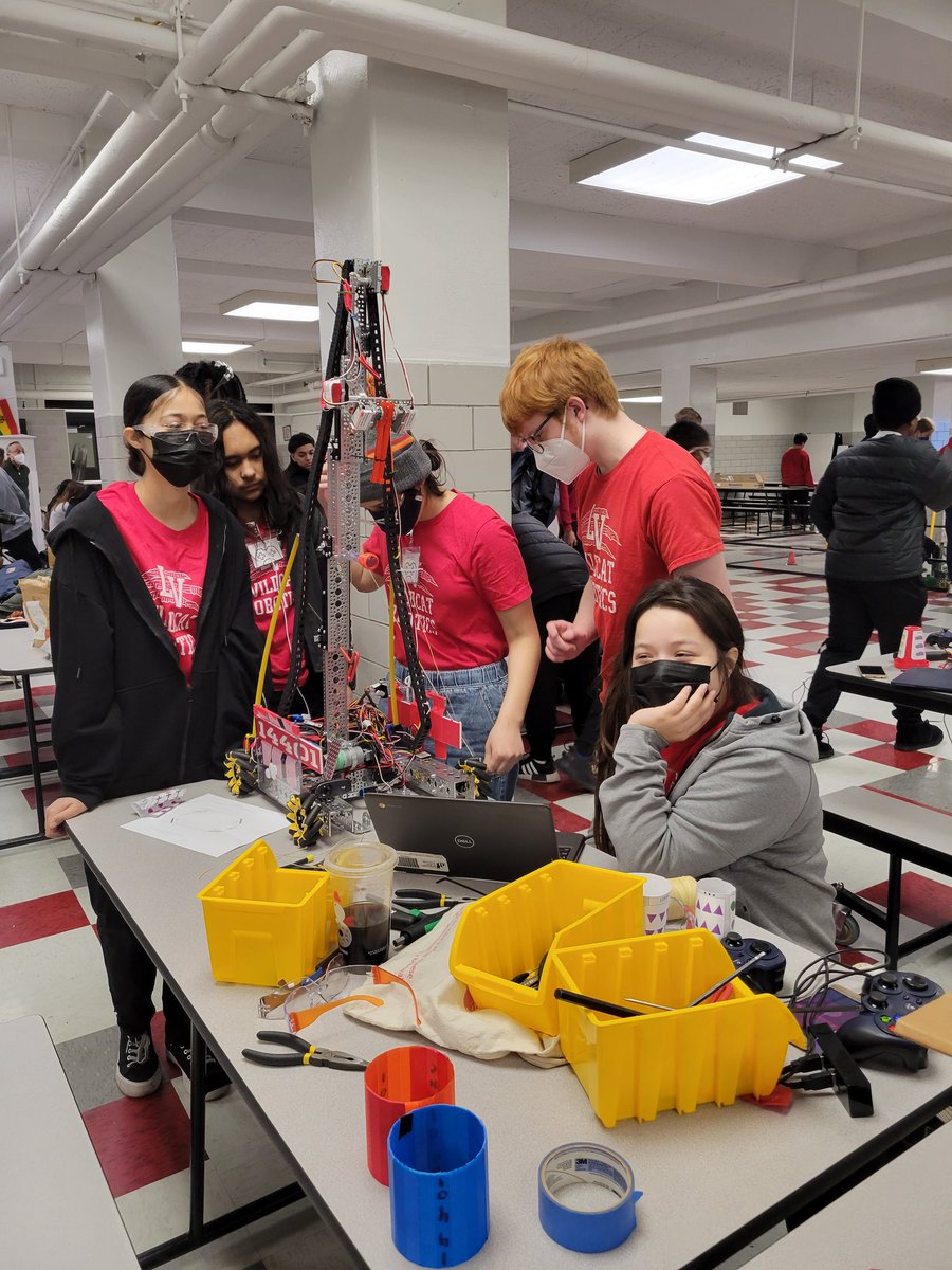 Stacey Paradis tweet media