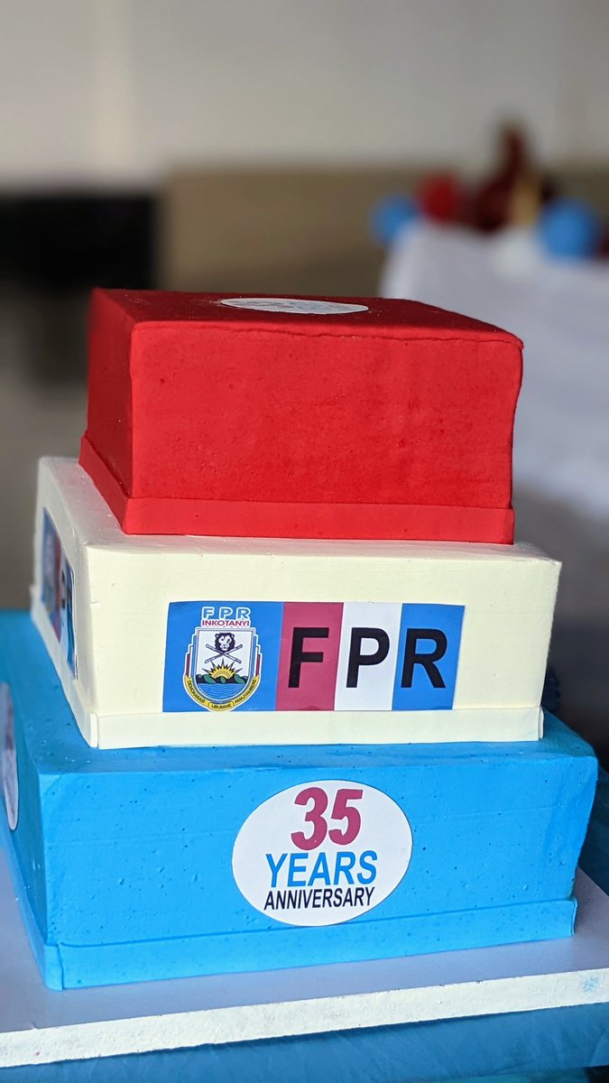 RYVCPWestern's tweet photo. Mbega ibyishimo mwagaragaje abanyamuryango ba @rpfinkotanyi mu kagali ka #Mpenge umurenge wa @MMusanze ubwo twizihizaga isabukuru y'imyaka 35 umuryango FPR umaze.twishimiye kwifatanya n'umuhanzi @JUSTINNSENGIMA wadususurukije uyumunsi @AMpuhwe @manzijp @harerimana_tito @gatjmv https://t.co/F2OSwD6YTa