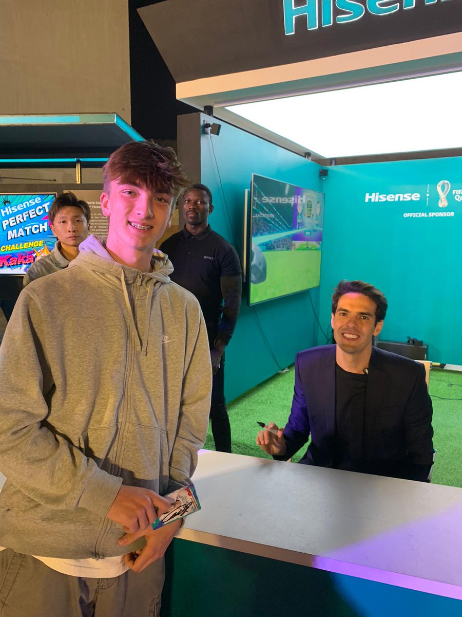 Tracy Moore tweet media