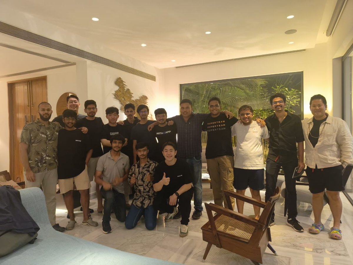 blockchain_bpgc's tweet photo. We recently had the pleasure of meeting with the leadership team from @hashed_official  and @HashedEM . We discussed the latest developments in the blockchain ecosystem and how India and other parts of the world are approaching this technology. I https://t.co/XsZs2eXhUC