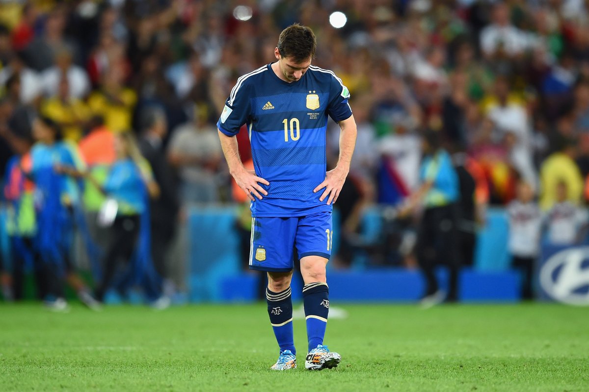El fútbol siempre da revancha Leo, todo un pais con vos mañana. Vamos Argentina carajo🇦🇷💙