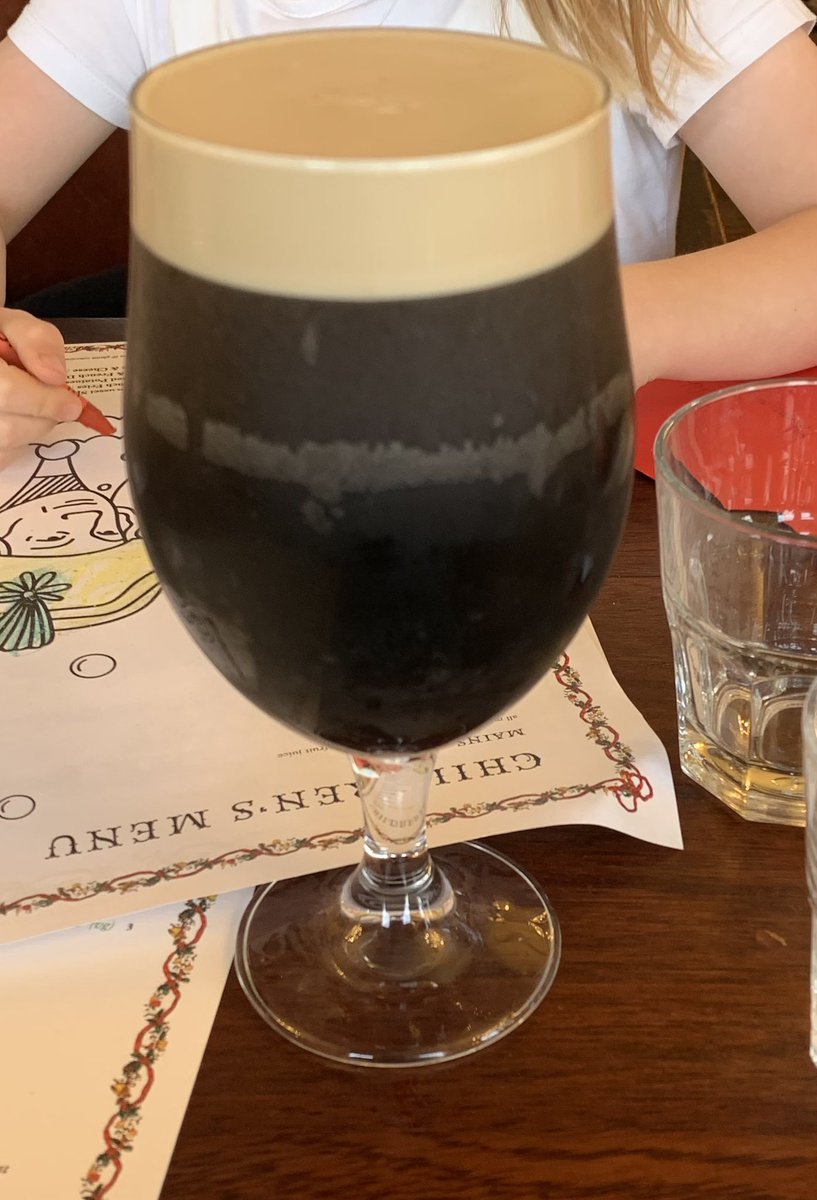 goodspeedplease's tweet photo. @GuinnessGuru what in the hell is this I was served today! 🤦🏻‍♂️ #wrongglass #noschtick https://t.co/Dgk16cxQQc