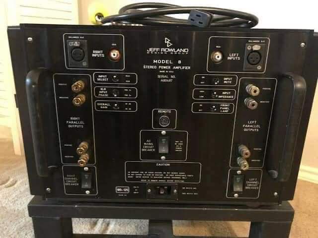 #JeffRowland Design Group Model 8 stereo power amplifier...